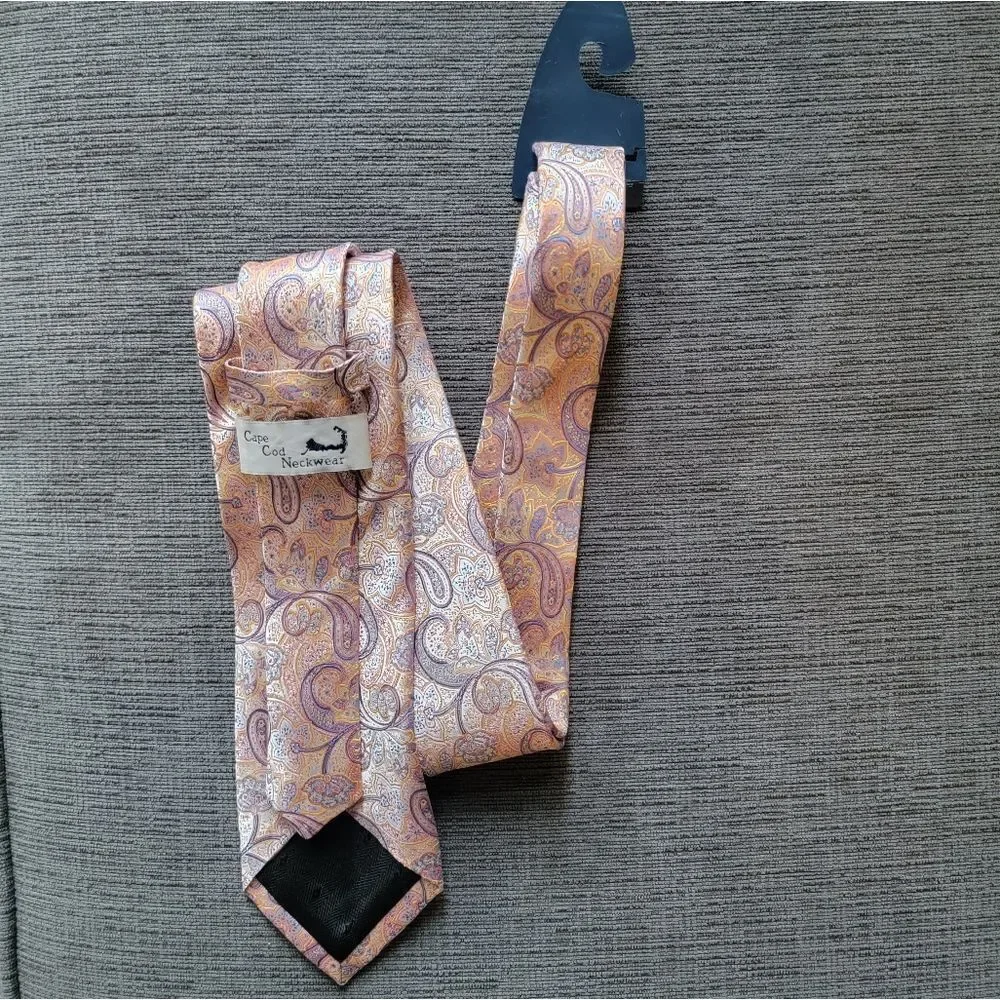 CAPE COD Neckwear Men's  Tie Paisley Pattern with Multicolor Accents